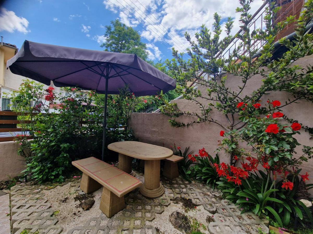 Villa Liberty Ιωαννινα à Ioannina Extérieur photo