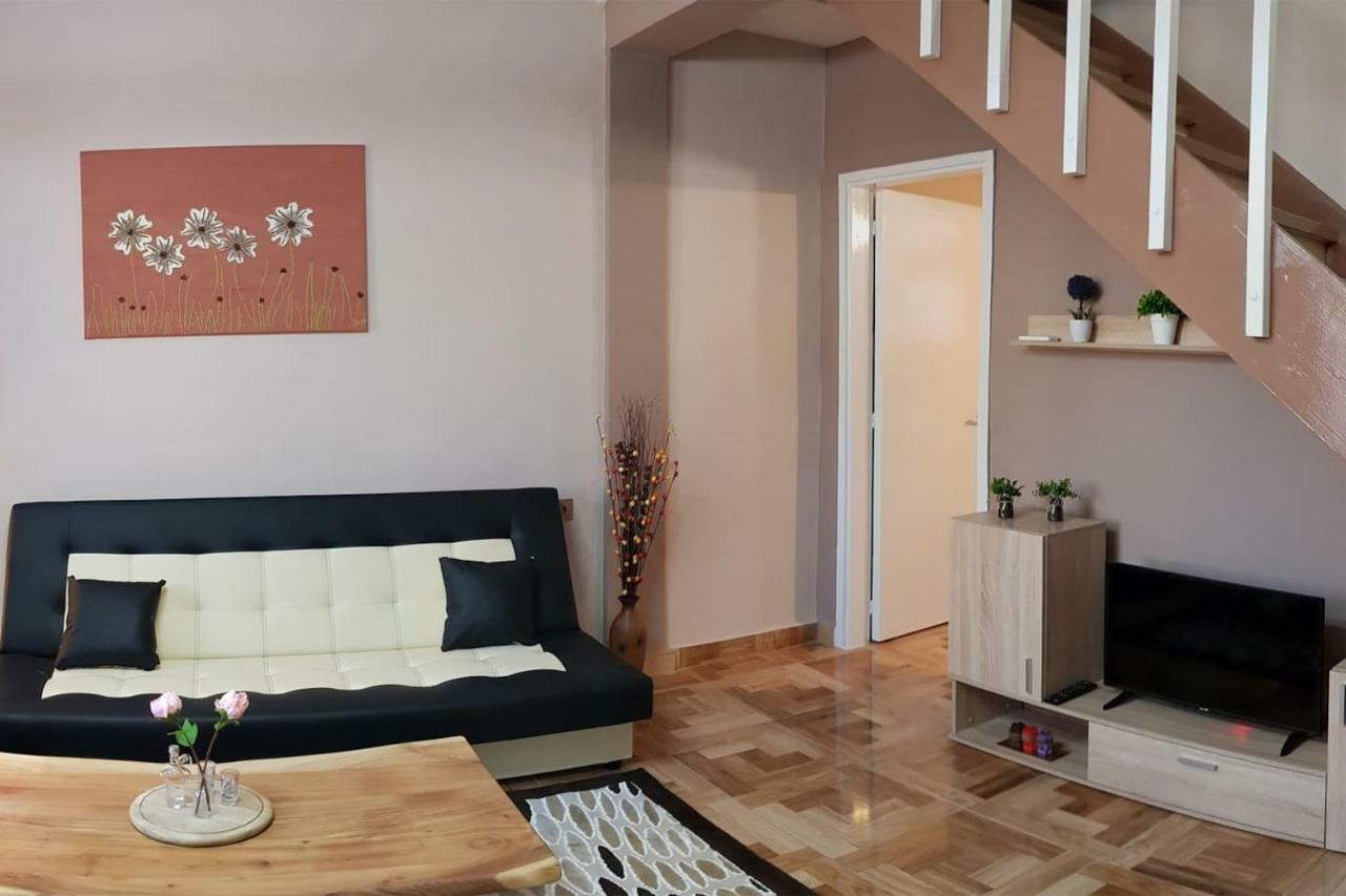 Villa Liberty Ιωαννινα à Ioannina Extérieur photo